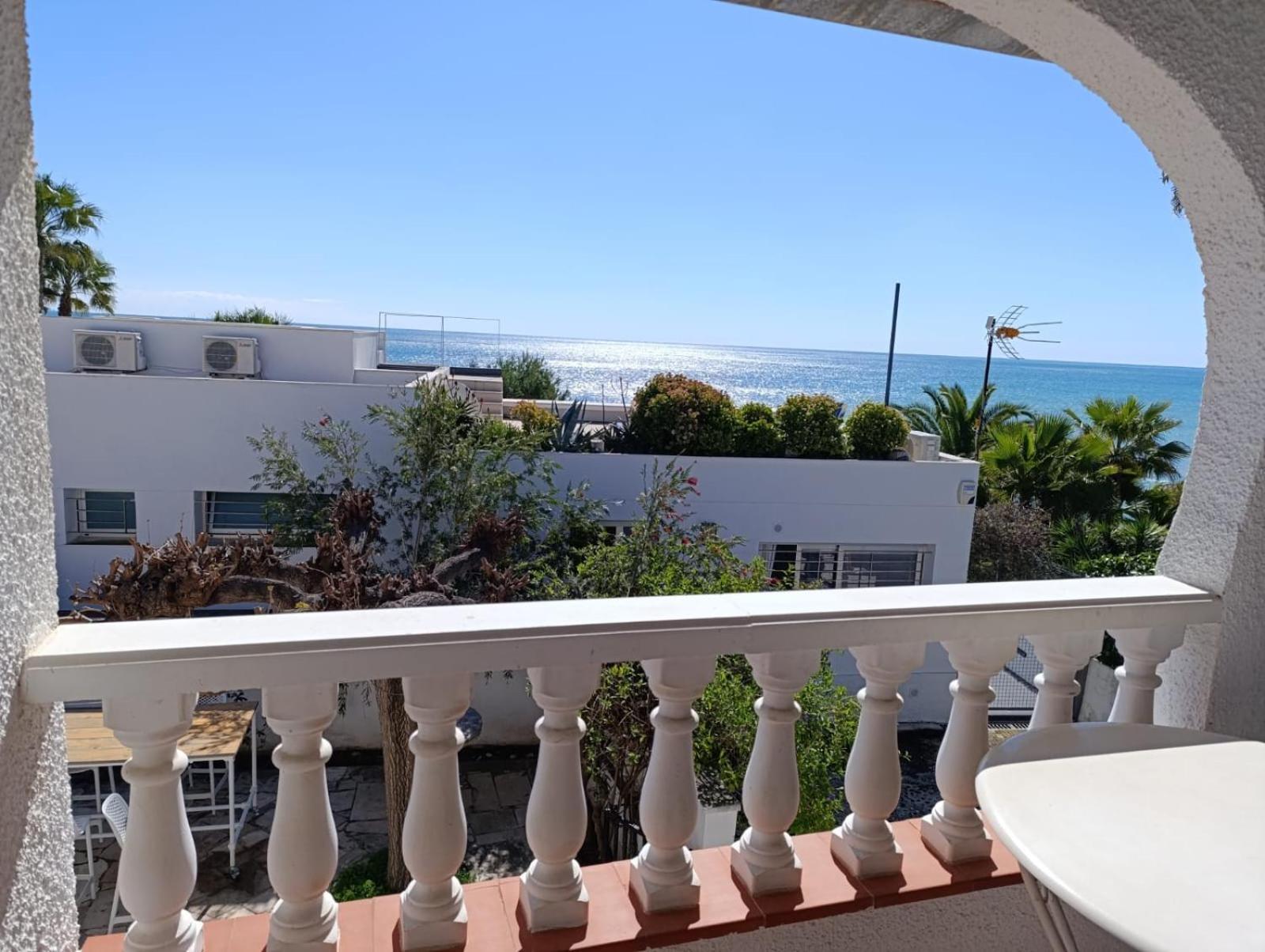 A H Rentals Villa Carolina Vinaros Exterior photo